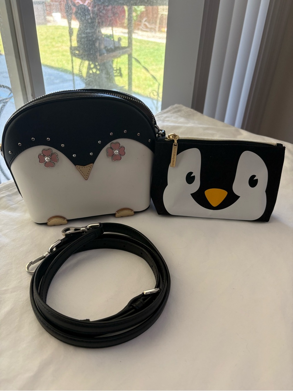 Kate Spade Cute Penguin Frosty Crossbody